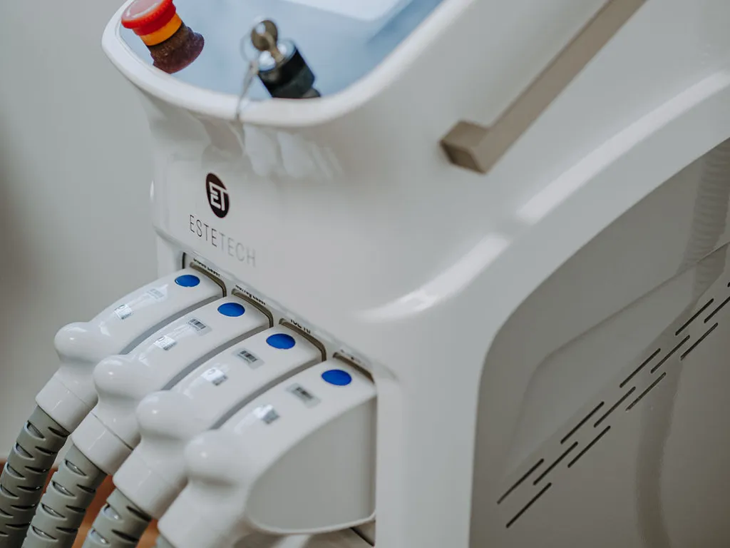 OPT-neo-pro-laserbehandlungsgeraet-hautliebe